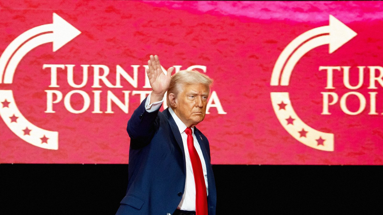 Tennessee Man Jailed Over Trump Meme Freed as Charges Drop