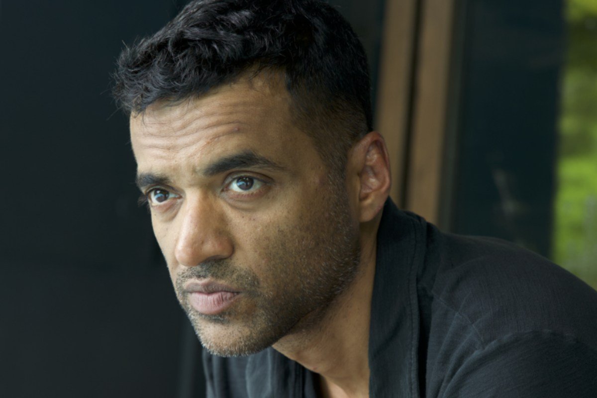 Deepinder Goyal Secures $54M for Elite Brain-Wearable Temple